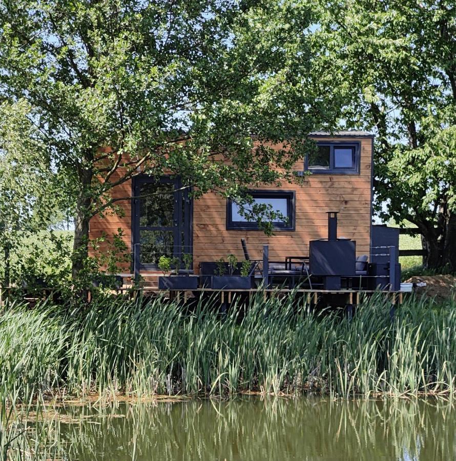 Tinyhousebeidresden 1 - Direkt Am Naturteich - Naehe Saechsische Schweiz, Dresden Grossharthau ภายนอก รูปภาพ